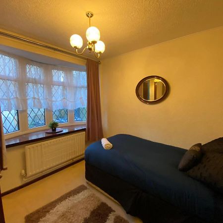 Serene 4Br In Harborne Close To Qe Hospital, Harborne Centre Birmingham Zewnętrze zdjęcie