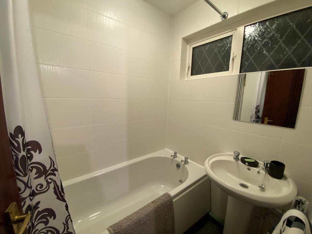 Serene 4Br In Harborne Close To Qe Hospital, Harborne Centre Birmingham Zewnętrze zdjęcie