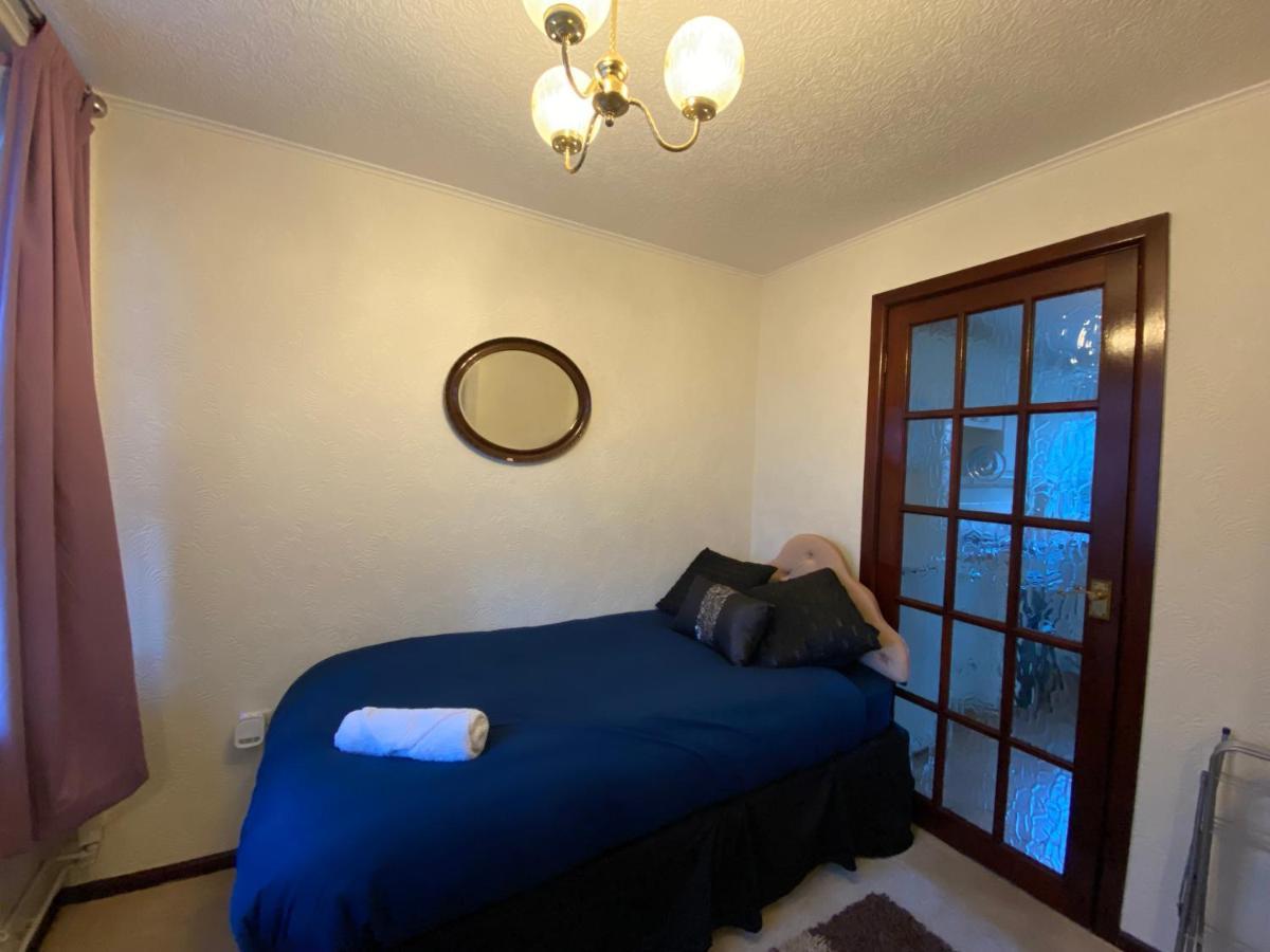 Serene 4Br In Harborne Close To Qe Hospital, Harborne Centre Birmingham Zewnętrze zdjęcie